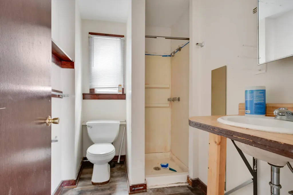 2858 West 38th Place Chicago IL 60632