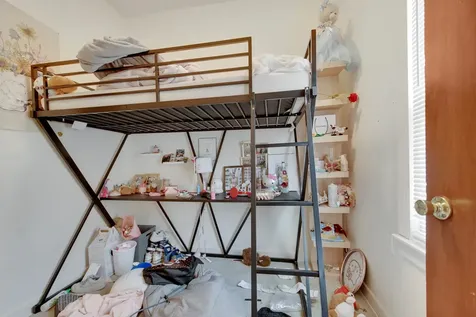 2858 West 38th Place Chicago IL 60632