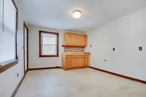 2858 West 38th Place Chicago IL 60632