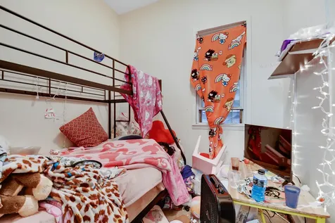 2858 West 38th Place Chicago IL 60632