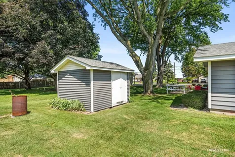 430 North Depot Street Somonauk IL 60552