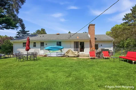 303 Ridge Street Algonquin IL 60102