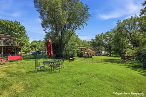 303 Ridge Street Algonquin IL 60102