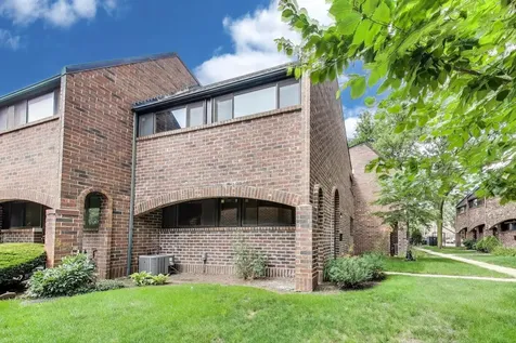 821 South Racine Avenue Chicago IL 60607