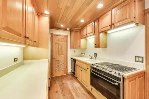 821 South Racine Avenue Chicago IL 60607