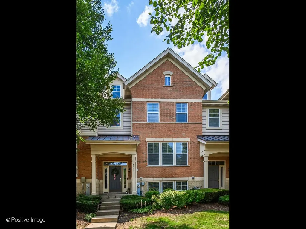 5566 Cloverdale Road Hanover Park IL 60133