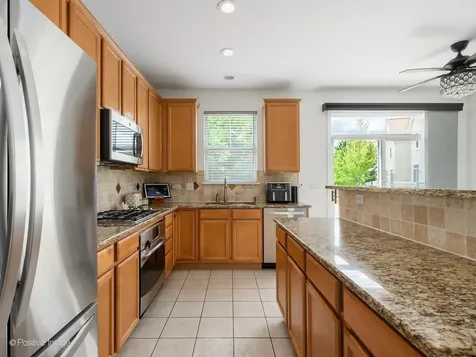 5566 Cloverdale Road Hanover Park IL 60133