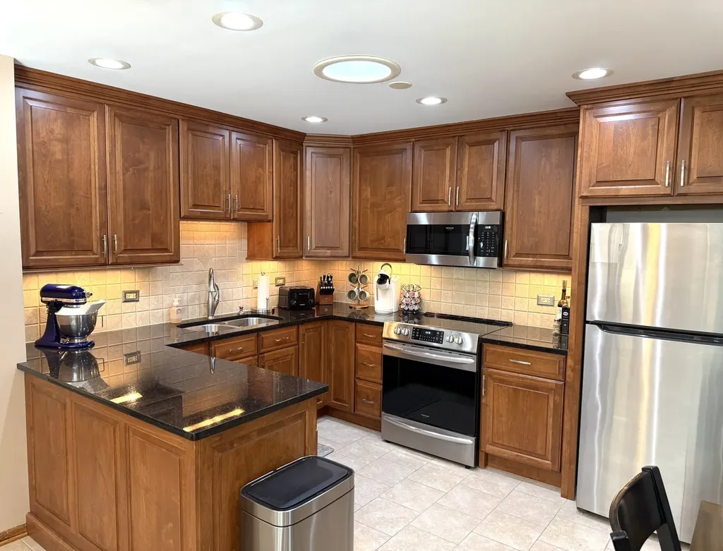 7129 Exner Road Darien IL 60561