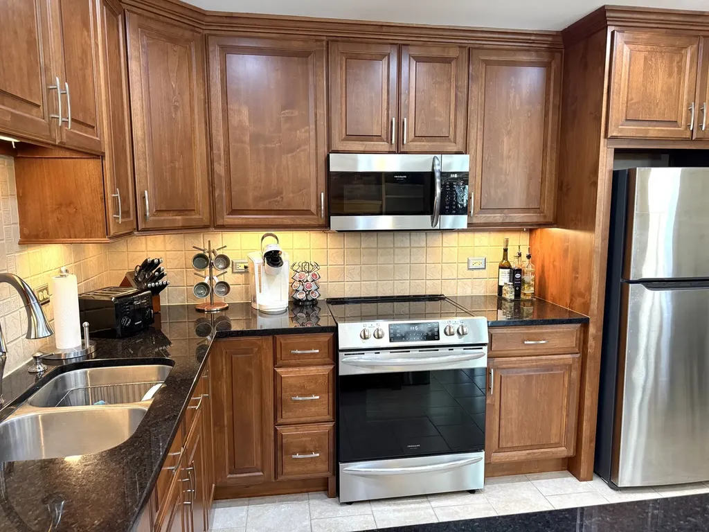7129 Exner Road Darien IL 60561