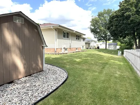 7129 Exner Road Darien IL 60561