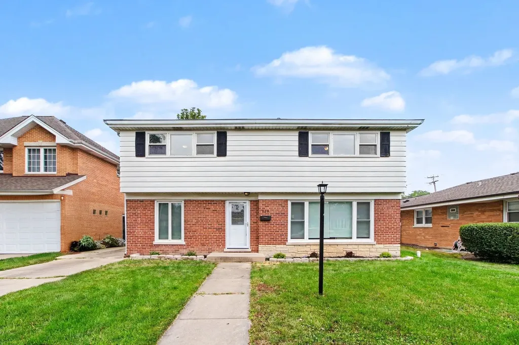 538 North Broadway Avenue Park Ridge IL 60068