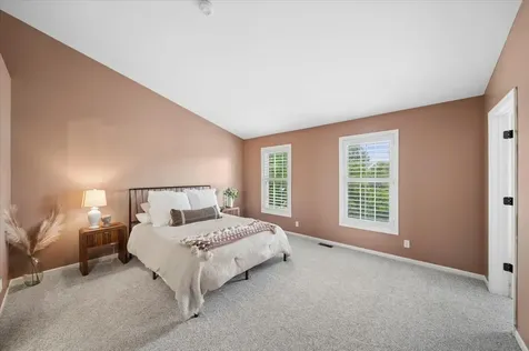 39W423 Herrington Boulevard Geneva IL 60134