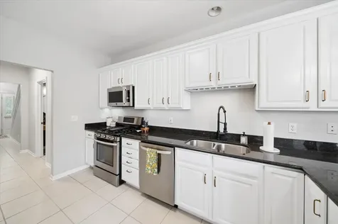 39W423 Herrington Boulevard Geneva IL 60134