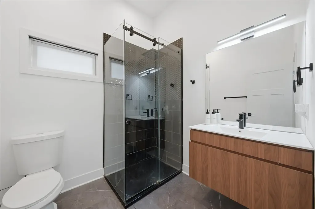 11156 South Troy Street Chicago IL 60655