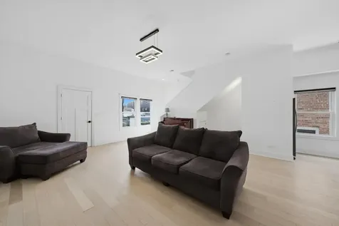 11156 South Troy Street Chicago IL 60655