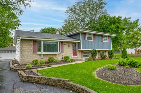 5S300 Tuthill Road Naperville IL 60563