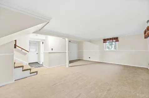 5S300 Tuthill Road Naperville IL 60563