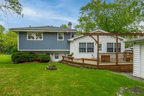 5S300 Tuthill Road Naperville IL 60563