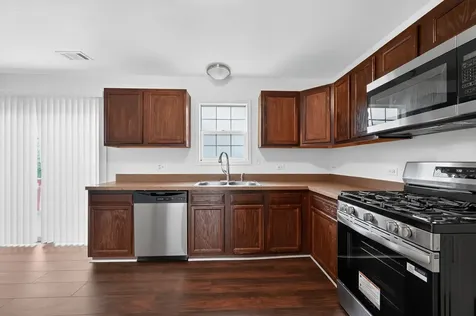 1301 Berkeley Avenue Ford Heights IL 60411