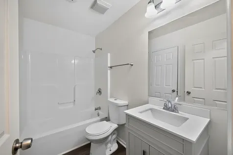 1301 Berkeley Avenue Ford Heights IL 60411