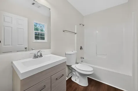 1301 Berkeley Avenue Ford Heights IL 60411