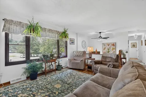 1821 Middlebury Road Freeport IL 61032