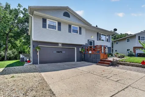 1821 Middlebury Road Freeport IL 61032