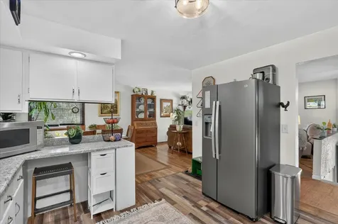 1821 Middlebury Road Freeport IL 61032