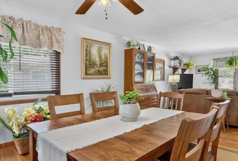 1821 Middlebury Road Freeport IL 61032