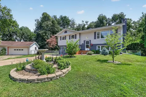 1821 Middlebury Road Freeport IL 61032