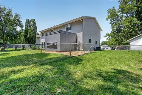 1821 Middlebury Road Freeport IL 61032