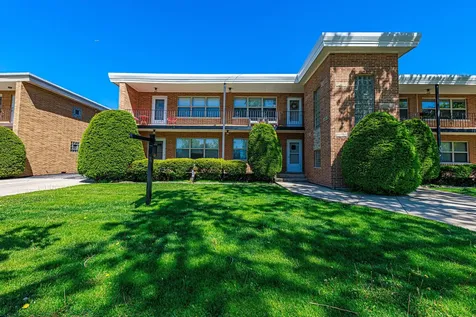 1235 Homestead Road La Grange Park IL 60526