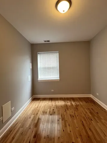 6438 North Seeley Avenue Chicago IL 60645
