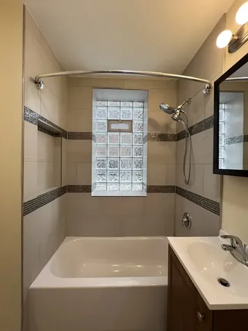 6438 North Seeley Avenue Chicago IL 60645