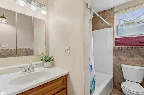 33320 North Sunset Avenue Grayslake IL 60030