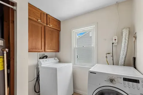 33320 North Sunset Avenue Grayslake IL 60030