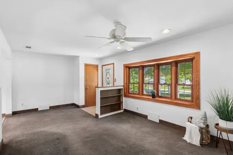 33320 North Sunset Avenue Grayslake IL 60030