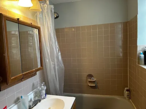 5135 South Kenwood Avenue Chicago IL 60615