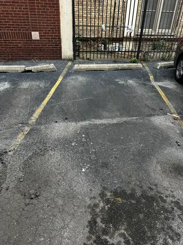 5135 South Kenwood Avenue Chicago IL 60615