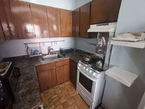 5135 South Kenwood Avenue Chicago IL 60615