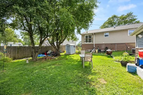305 Hickory Avenue Romeoville IL 60446
