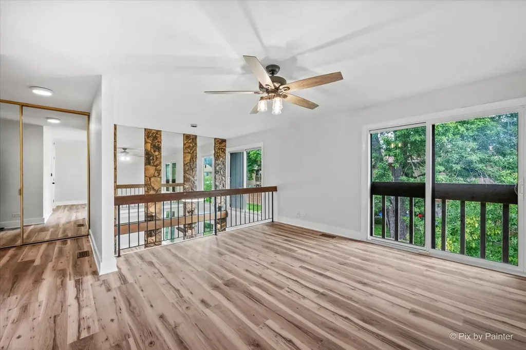 642 Glacier Trail Roselle IL 60172