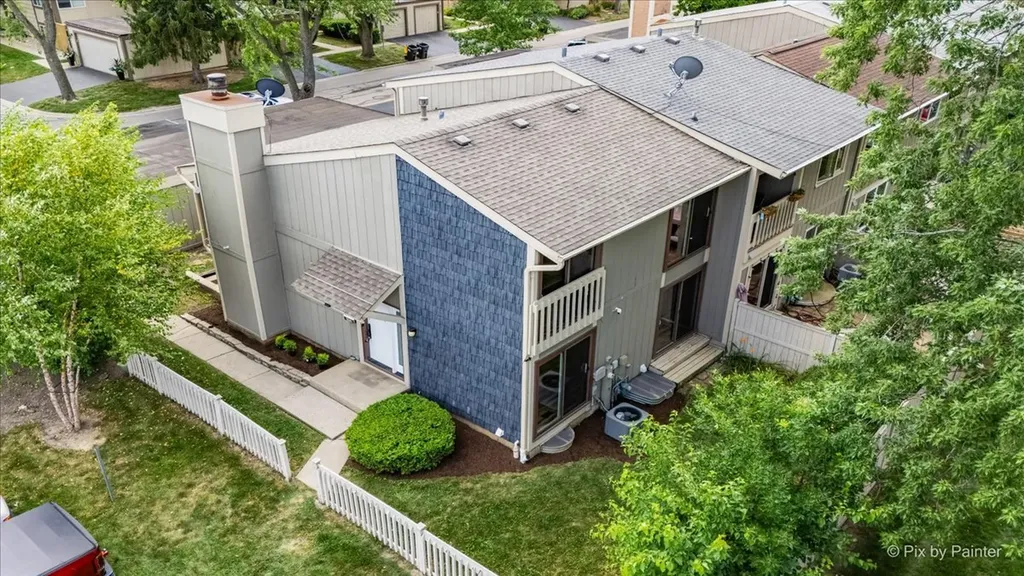 642 Glacier Trail Roselle IL 60172