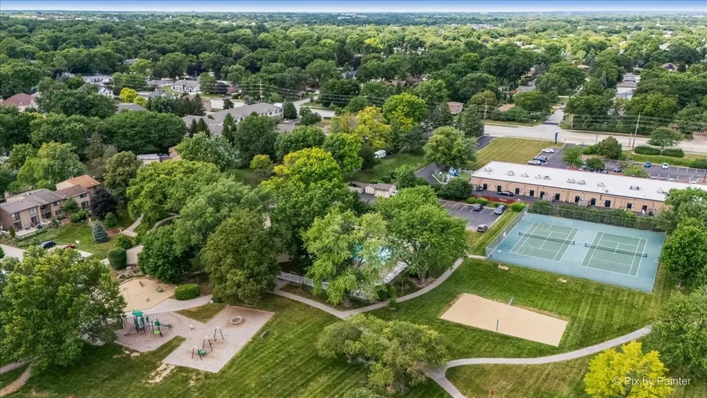 642 Glacier Trail Roselle IL 60172