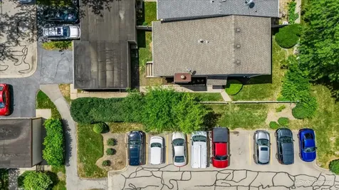 642 Glacier Trail Roselle IL 60172
