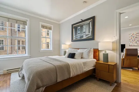 70 East Scott Street Chicago IL 60610