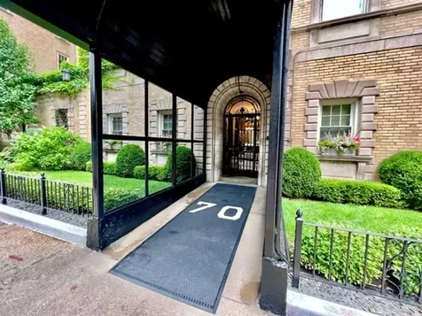 70 East Scott Street Chicago IL 60610