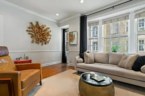 70 East Scott Street Chicago IL 60610