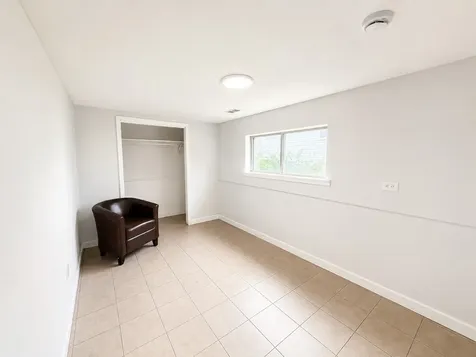 2623 Gilboa Avenue Zion IL 60099