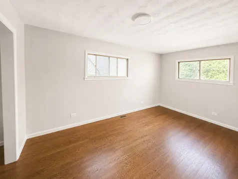 2623 Gilboa Avenue Zion IL 60099